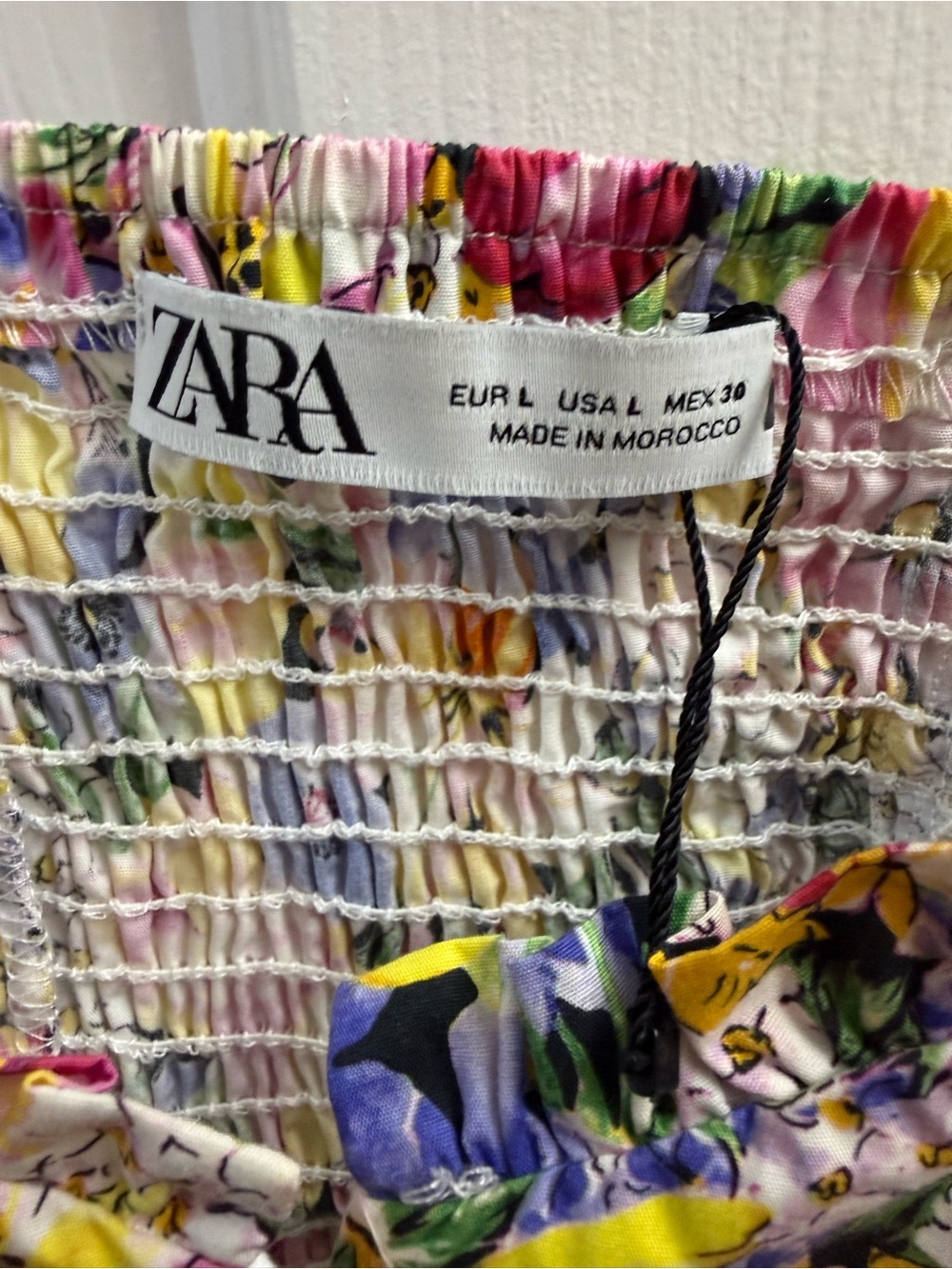 Zara Yellow Multi Colored Floral Smocked Puff Sleeve Cottagecore Top Size Large - Picture 5 of 5